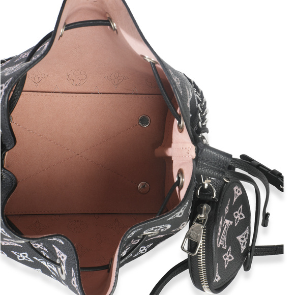 Louis Vuitton Black Pink Monogram Mahina Flight Mode Bella - Picture 6 of 8